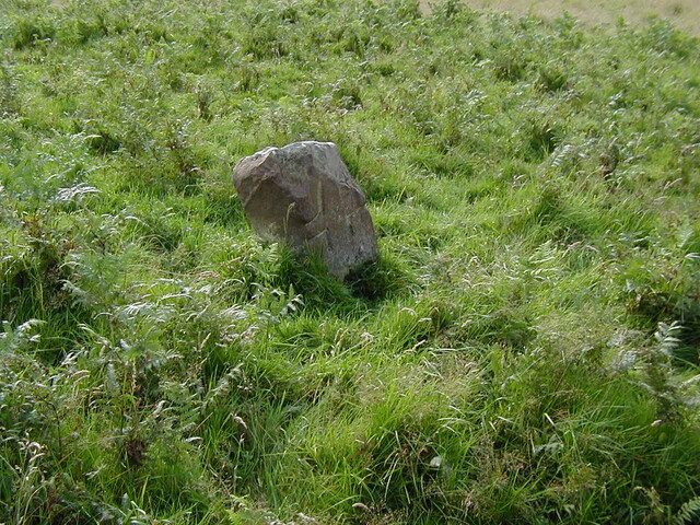 NC74NW0002 Red Priests Stone (2)17-8-01.jpg