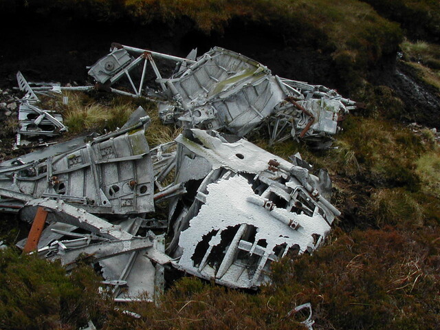 NC81SE0016 - Wellington 11 wreck by Nick Lindsay.JPG