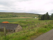 NC85SE0002 - Trantlemore Broch, facing SE.JPG