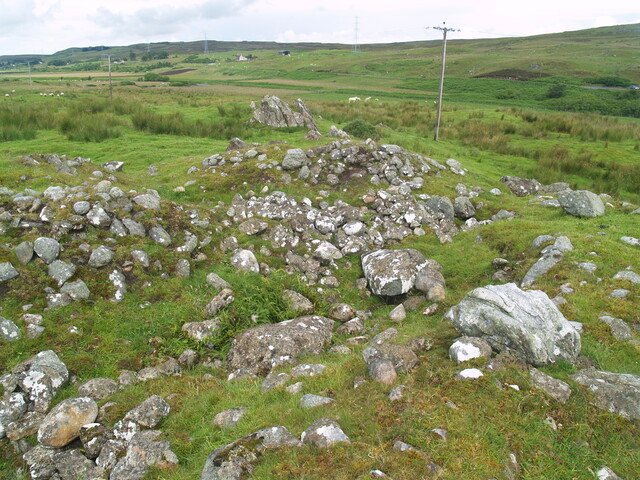 NC85SE0003 - Broch, Carn Liath (Trantlemore) 03.JPG