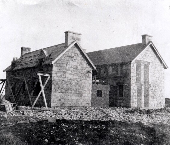 NC90SW0054 - Ardassie now Links Hotel under construction.JPG