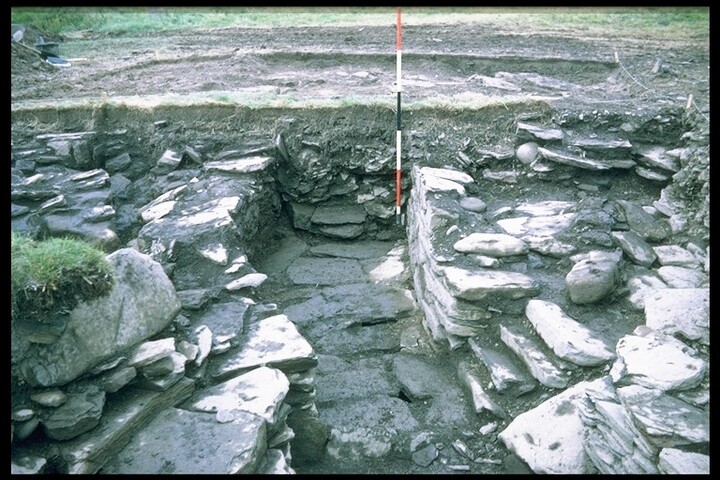 ND07SW0004 - Crosskirk Broch 13.jpg