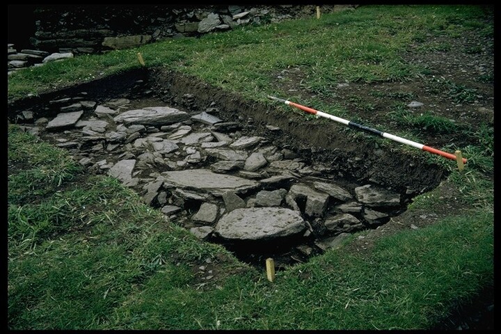 ND07SW0004 - Crosskirk Broch 16.jpg