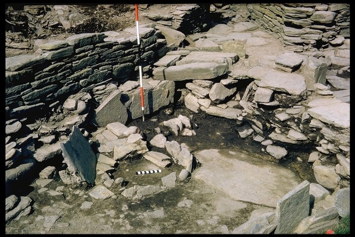 ND07SW0004 - Crosskirk Broch 19.jpg