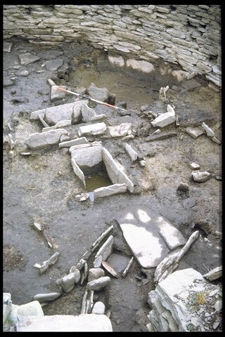 ND07SW0004 - Crosskirk Broch 53.jpg