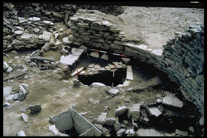 ND07SW0004 - Crosskirk Broch 55.jpg