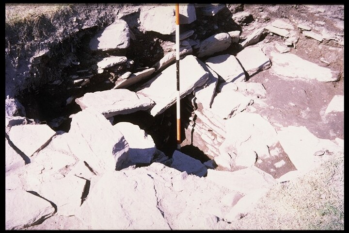 ND07SW0004 - Crosskirk Broch 77.jpg