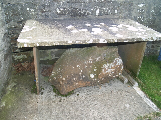ND23NW0002 - Cross Slab, Lybster_01.JPG