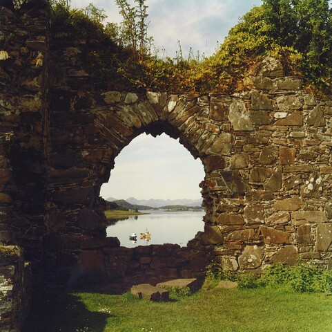 NG83NE0001 - Strome Castle, Allan Beattie_02.jpg
