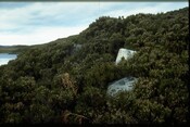 NG88SE0004 - Dun, Ob na ba Ruaidhe, Dunan, Loch Thurnaig 1.jpg