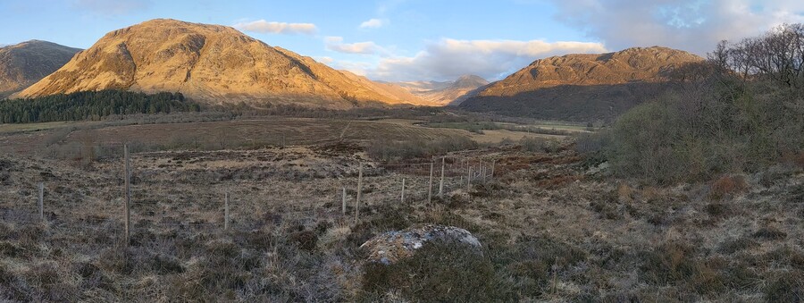 ScRAP 747 looking SE over Glen Elchaig.jpg