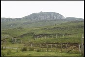 NG33NW0004 - Fort, Dun Mor, Skye 1.jpg