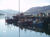 NH19SW0044 Ullapool Harbour AJP_01.JPG