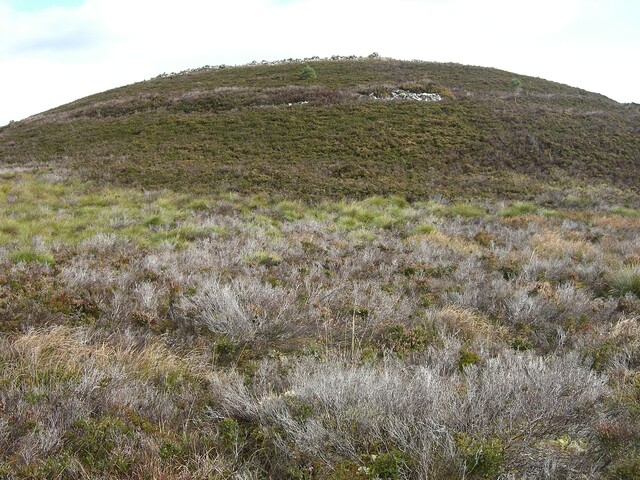 NH67NE0001CP01 - Cnoc an Duin, hillfort, from below.JPG