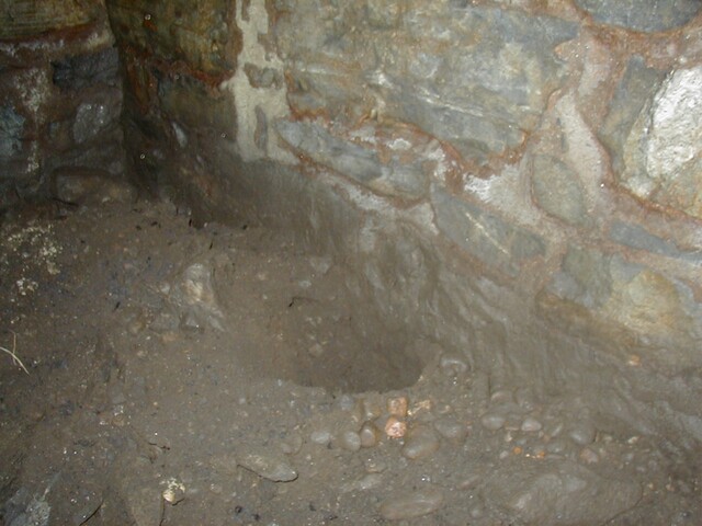 NH70SE0099 - 4.JPG