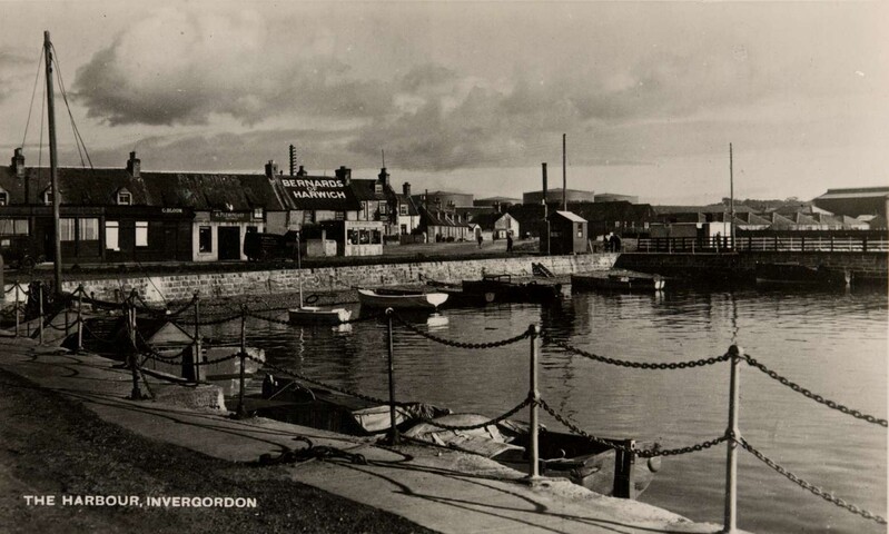 NH76NW0038 - Invergordon Harbour.JPG