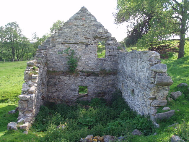 NH80NW0111 Dunachton mill  interior.JPG