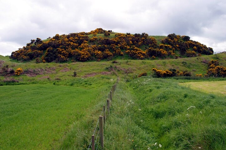 NH87SW0006 E Rarichie fort 1.jpg