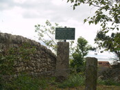 NH89SW0005 - Memorial.JPG