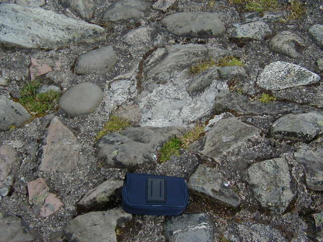 NH92SW0010 missing stone.jpg