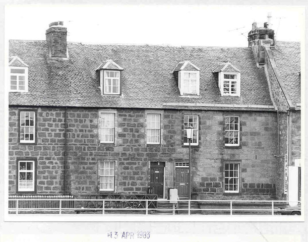 41-44 Huntly Street - photograph.jpg