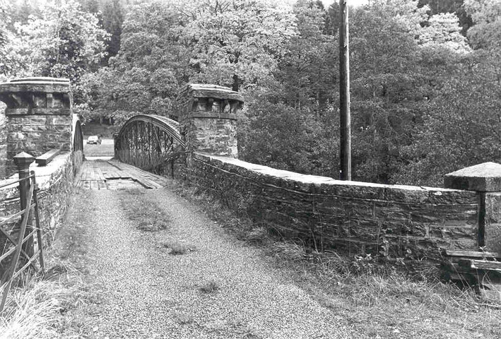 Auchindrean Bridge - photograph.jpg