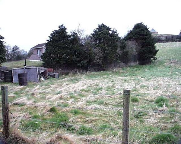 Auldearn Motte - car park 2.jpg