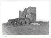 Ballone Castle - photograph.jpg