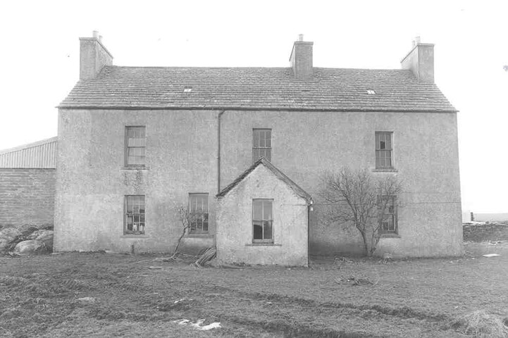 Brabstermire House - photograph.jpg