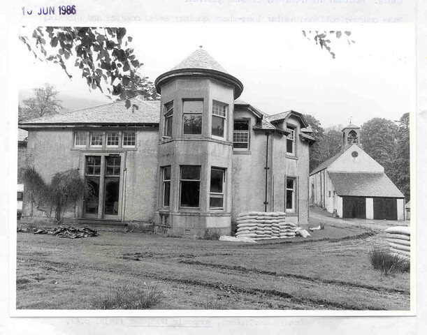 Callert House - photograph.jpg