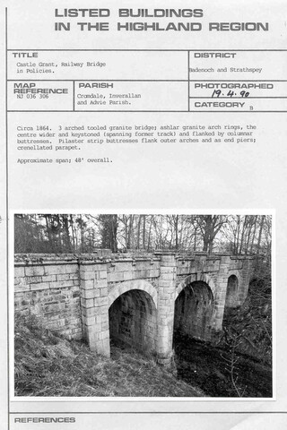 Castle Grant, railway bridge.jpg