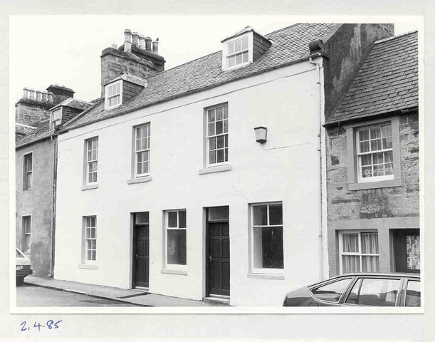 Cromarty, 10 Church Street - photograph.jpg