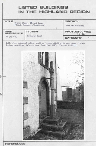 Cromarty, Mercat Cross.jpg