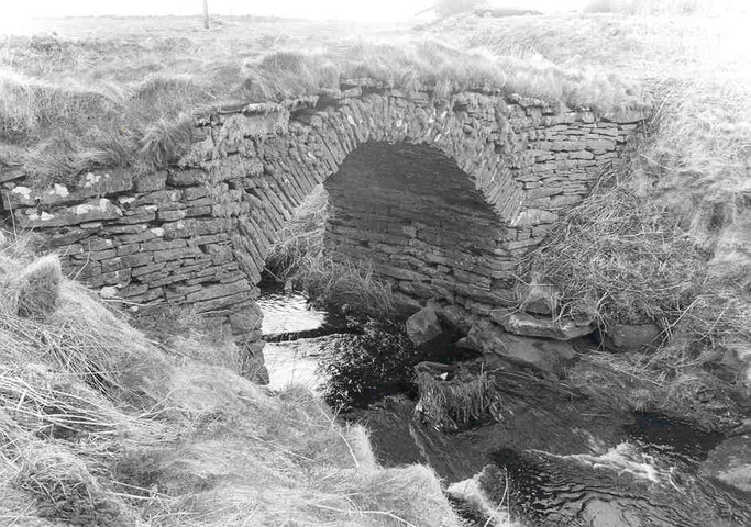 John O'Groats Mills, bridge - photograph.jpg