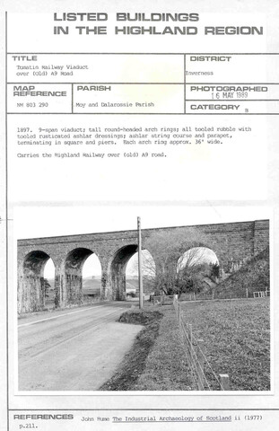 Railway Viaduct over old A9, Tomatin.jpg