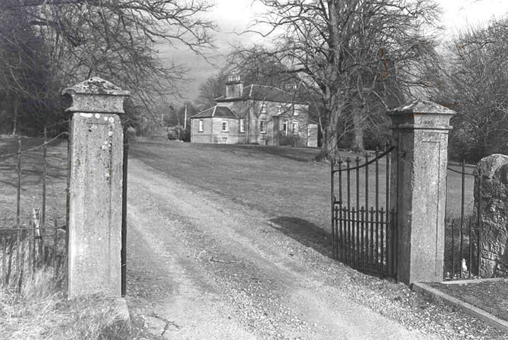 Tomich House - photograph.jpg