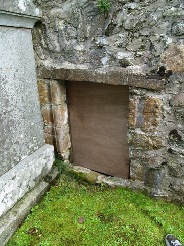 NC22SW0025 - Assynt Old Parish Church Burial Ground 10.JPG