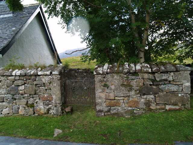 NC22SW0025 - Assynt Old Parish Church Burial Ground 16.JPG