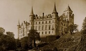 NC80SE0001 - Golspie-Dunrobin Castle South.JPG