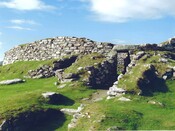 NC80SE0004 Allan Beattie Carn Liath 01.jpg