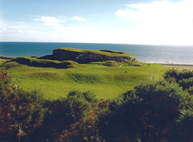 NC80SE0004 Allan Beattie Carn Liath 02.jpg