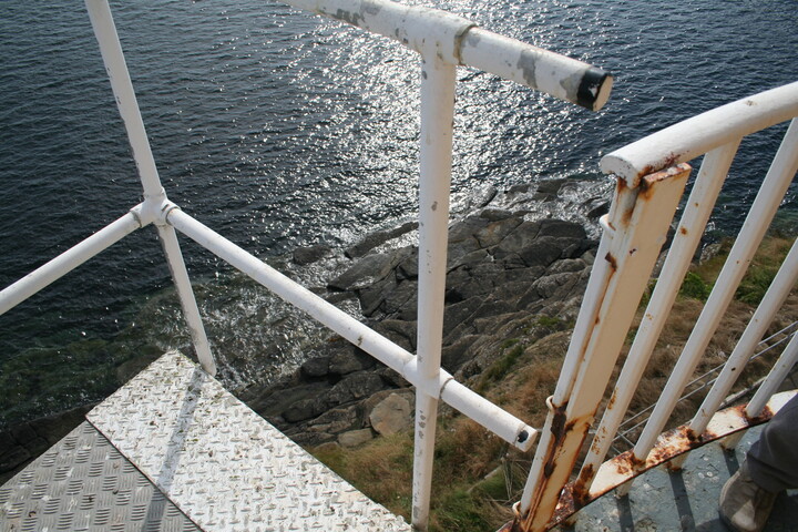 15 Outer walkway around tower.jpg