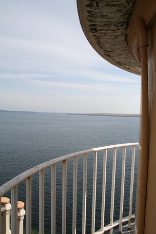 17 Outer walkway around tower & chimneys.JPG