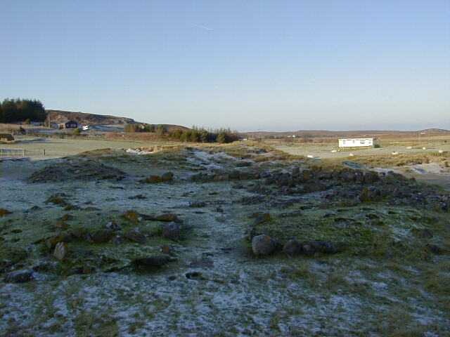 NG89NE0001 - from SE, entrance in foreground.jpg