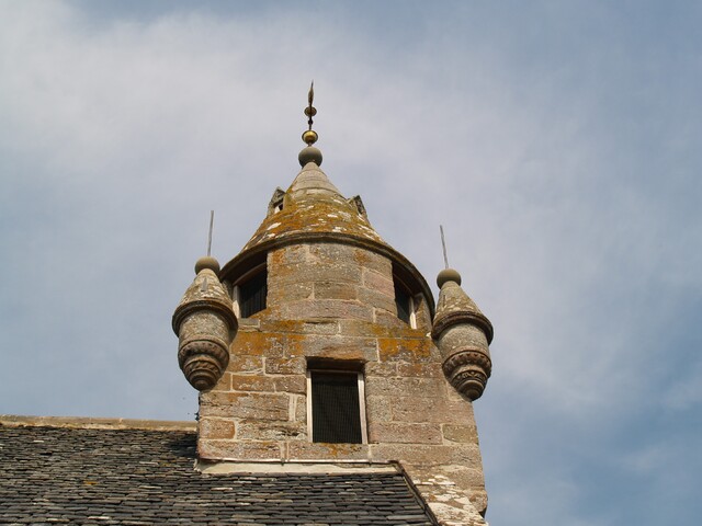 NH54NW0004 - St Mary's Church, Cemetery, Mausoleum AJP_02.JPG