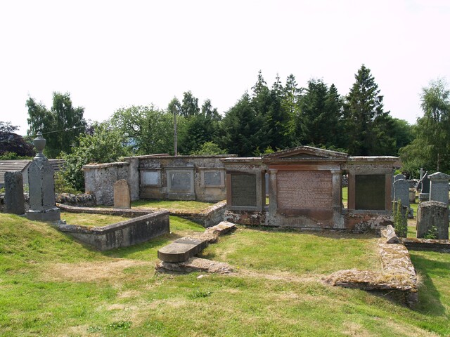 NH54NW0004 - St Mary's Church, Cemetery, Mausoleum AJP_08.JPG