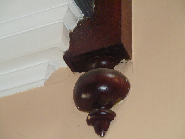 Interior Stair Banister3.JPG