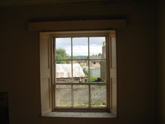 NH55NE0029 - Park Cottage, Greenhill Street, Dingwall, Interior Window.JPG