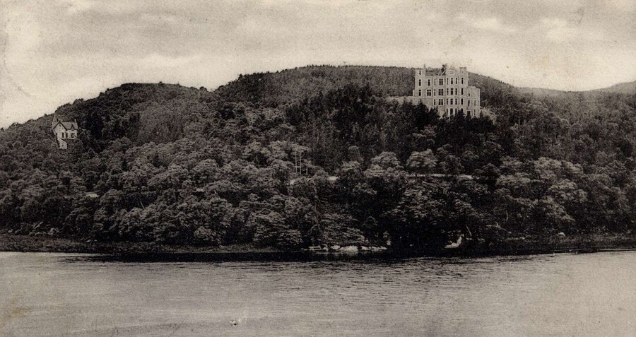 NH59NE0025 - Carbisdale Castle 1909.JPG