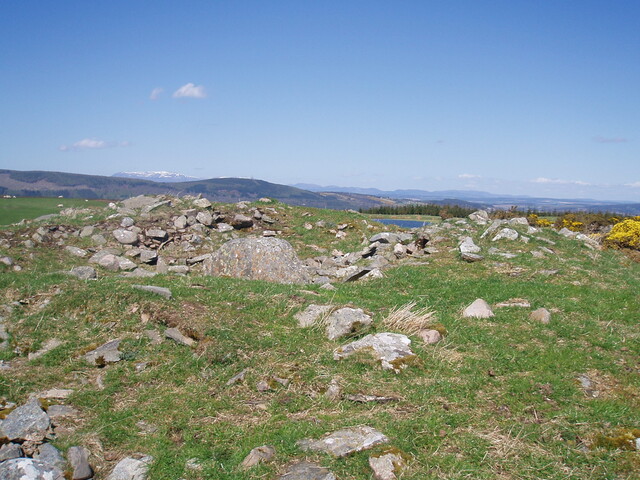 NH63NW0015 Carn Glas from south.JPG